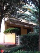 Rif. 144 San Vincenzo  Zona  Conchiglia  al Piano Primo Vendiamo Appartamento a Ml. 50 dal Mare, Mq. 120 -Richiesta Euro 520.000