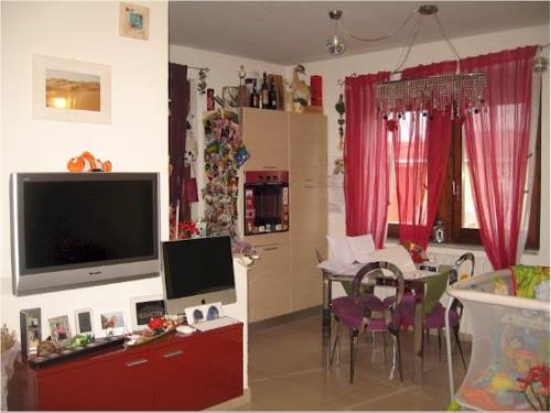 3 Vani SAN VINCENZO (LI) Rif. 688  San Vincenzo  Bilocale  Richiesta Euro 220.000 Trattabili  