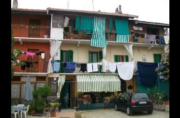 TRILOCALE AL PIANO TERRA