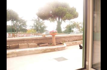 Marechiaro-NA-70mq + terrazzo-ristrutturato