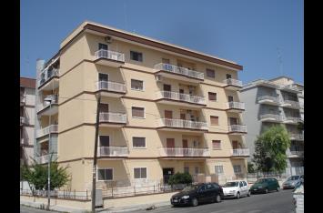 Bivani via giulio petroni